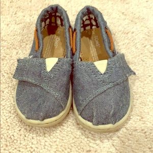 Toddler Chambray Toms